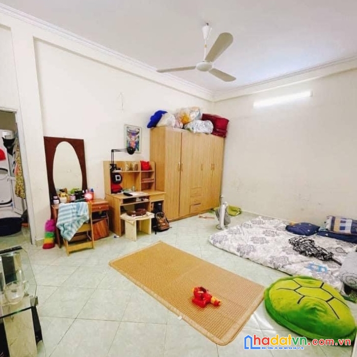 3.5 tỷ nhà tây sơn, đống đa, xây gia đình, gần vườn hoa, yên tĩnh, ở thích