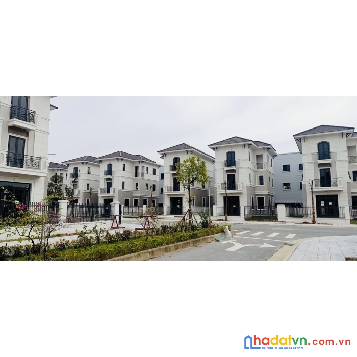 Mua biệt thự centa hưởng trọn không khí trong lành đẳng cấp