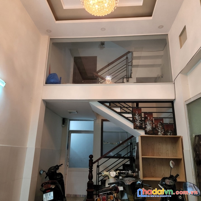 Nhà trịnh đình trọng cạnh trường cđ cntt - hxh - 58m2 - nhỉnh 5 tỷ