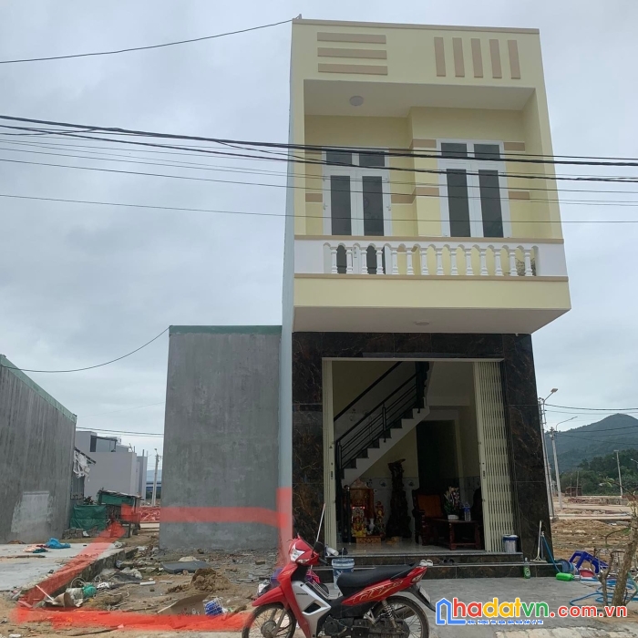 Kẹt tiền bán nhanh lô đất đẹp ngay thành phố quy nhơn. 4x10 giá 1,5ty. khu dân cư đông đúc