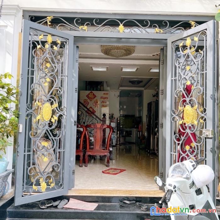 Nhà mới 4 tầng mặt tiền nb bùi minh trực 4.5x 11m p6 q8 9.9 tỷ