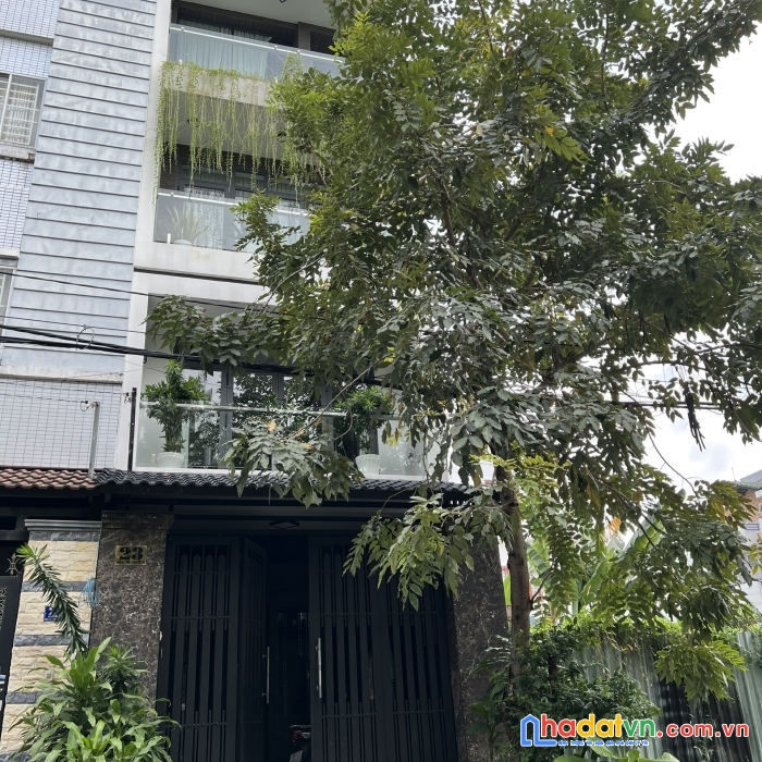 Chính chủ cần bán nhà mặt tiền view công viên yên tĩnh thoáng mát( quảng cáo k gọi phiền)