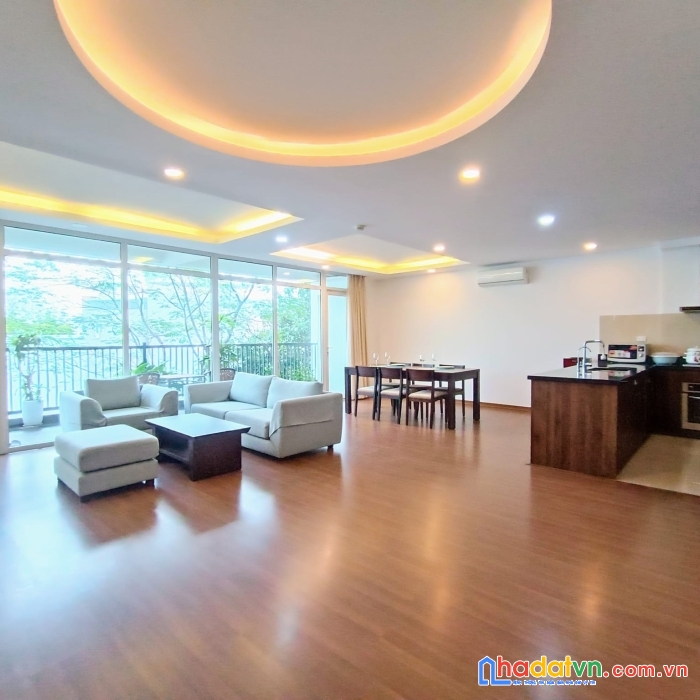 Bán nhà từ hoa - tây hồ. toà  apartment 8 tầng thang máy. dt 176m. giá 75 tỷ
