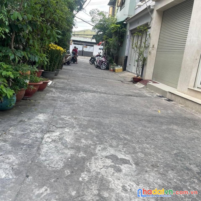 Bán nhà 2 tầng đường đỗ nhuận, hẻm xe tải 8m, 58m2 chỉ 5.5 tỷ