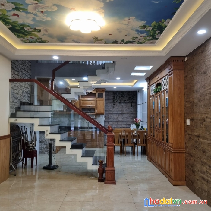 Bán nhà hxh thoại ngọc hầu tân phú - 3 tầng - 63m2 - chỉ nhỉnh 5 tỷ