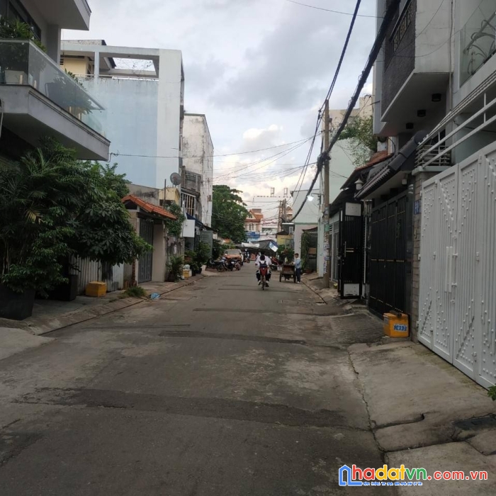 Bán nhà 2 tầng đường sơn kỳ, hẻm nhựa 8m, 68m2 chỉ 8.3 tỷ
