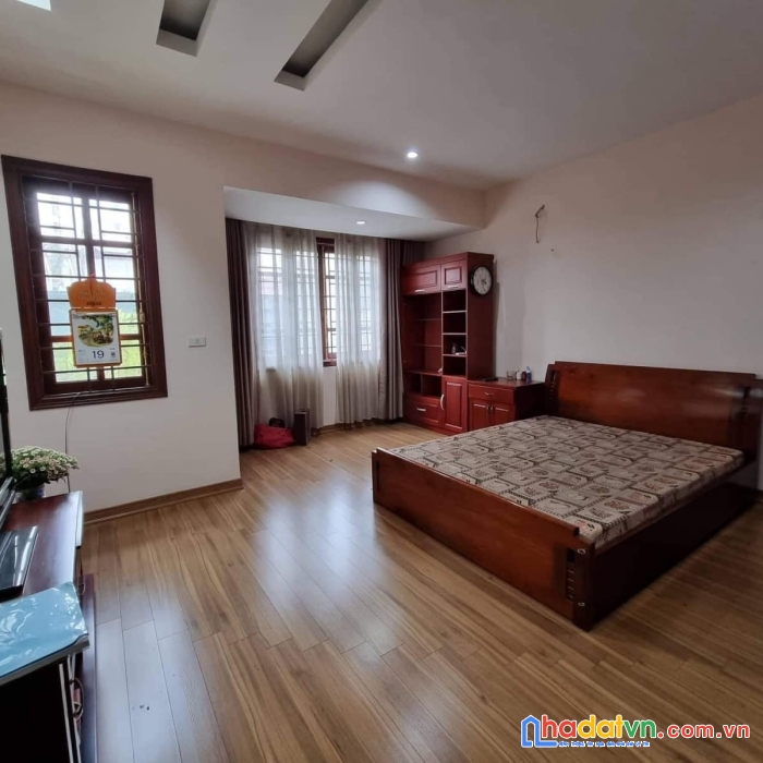 Bán nhà nghĩa tân, cầu giấy 80m 4t kinh doanh, ô tô chỉ 12,x tỷ
