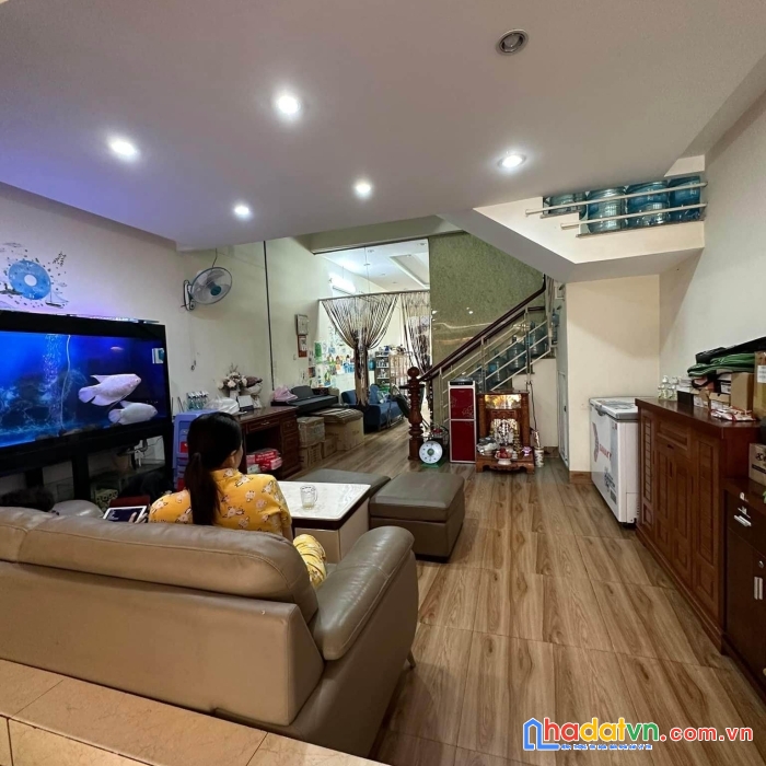 Bán nhà mtnb 10m bình lợi bình thạnh- 4 tầng- chỉ 14 tỷ