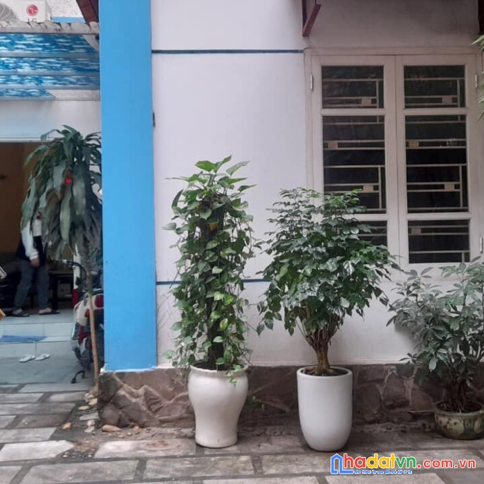 Cho thuê nhà hoàng mai , dt 100mx1 tầng. giá 12tr tháng