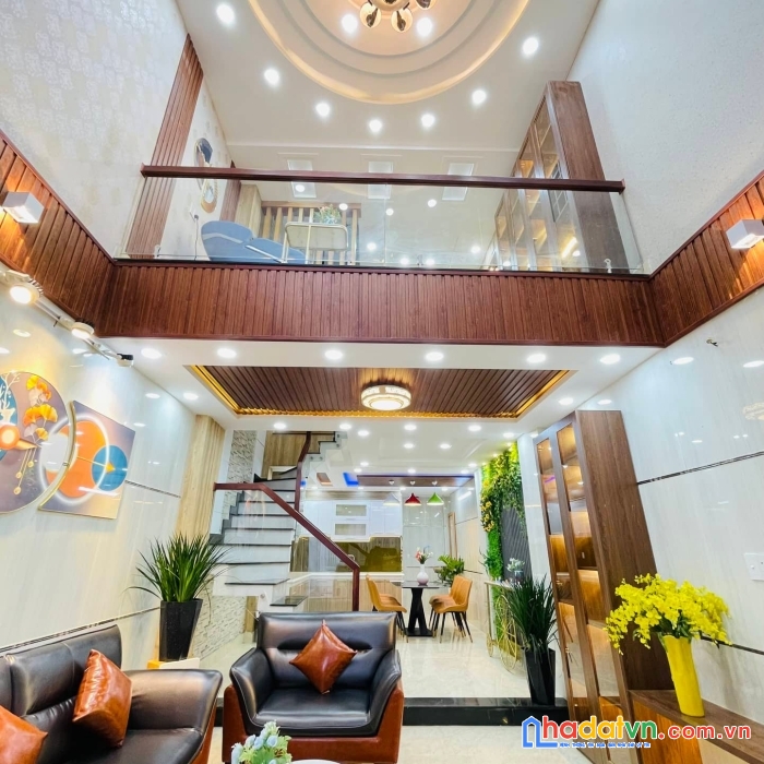 Bán nhà phạm văn chiêu gò vấp - chỉ nhỉnh 7 tỷ có nhà hxh 8m đẹp lung linh nội thất xịn xò