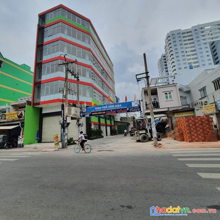 Mt tân quý gần aeon tân phú. dt 4x14.5, đủ lộ giới. giá 8.9 tỷ tl