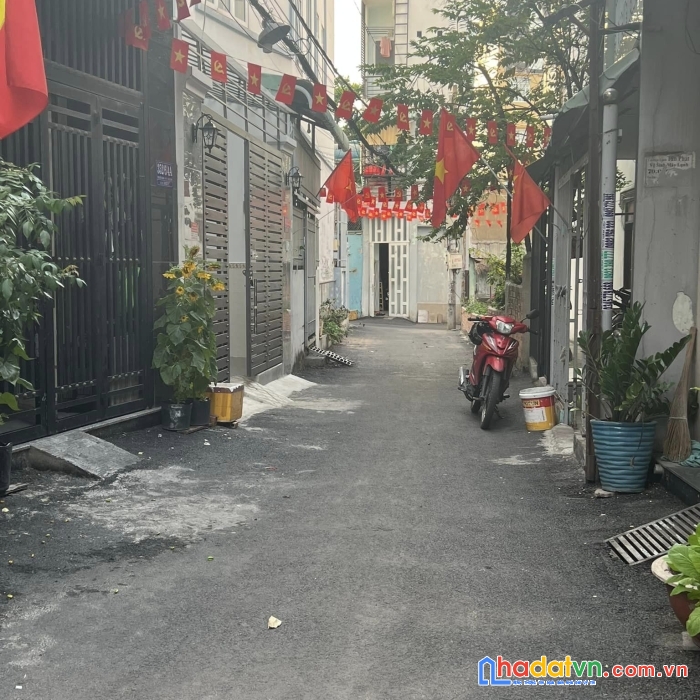 Chínhchủ gấp bán nhà nguyễnoanh gòvấp trệt lững 2lầu st 72m giá6tỷ6tl