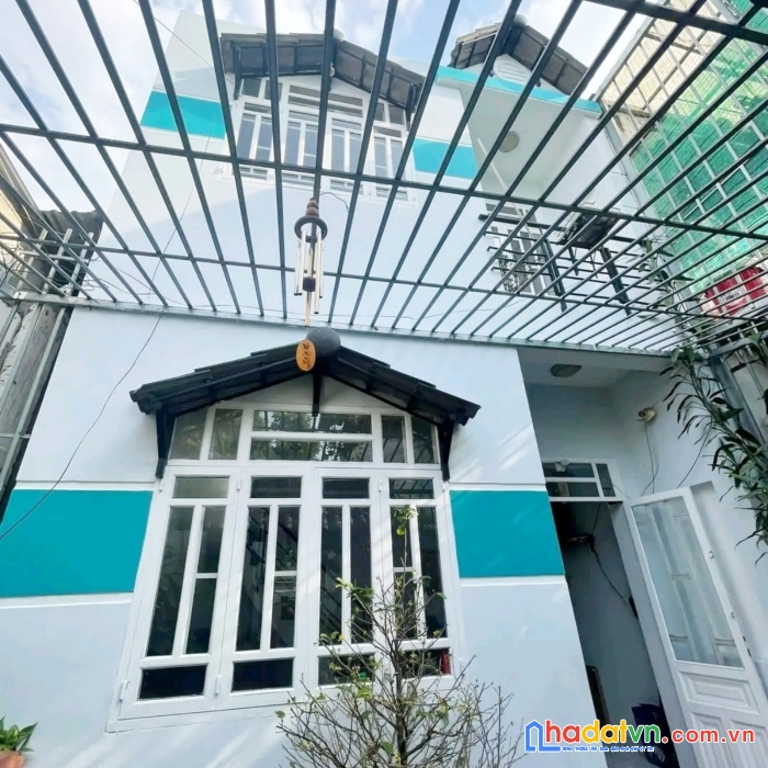 Cấp bách bán nhà  p. linh tây 63m2  công nhận 5x12