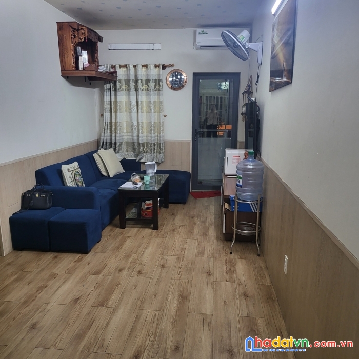 Chính chủ cần bán căn chung cư vị trí đắc địa đường hồng lạc