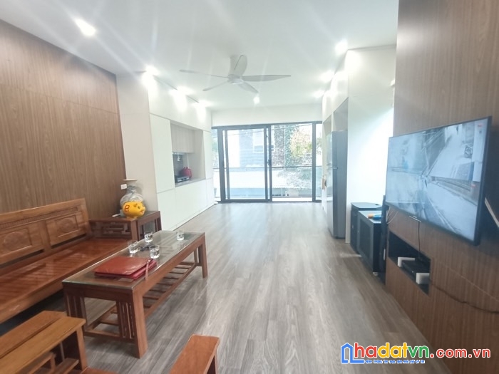 Bán nhà đẹp nhất thạch bàn, kinh doanh, ở sướng 50m 6 tầng
