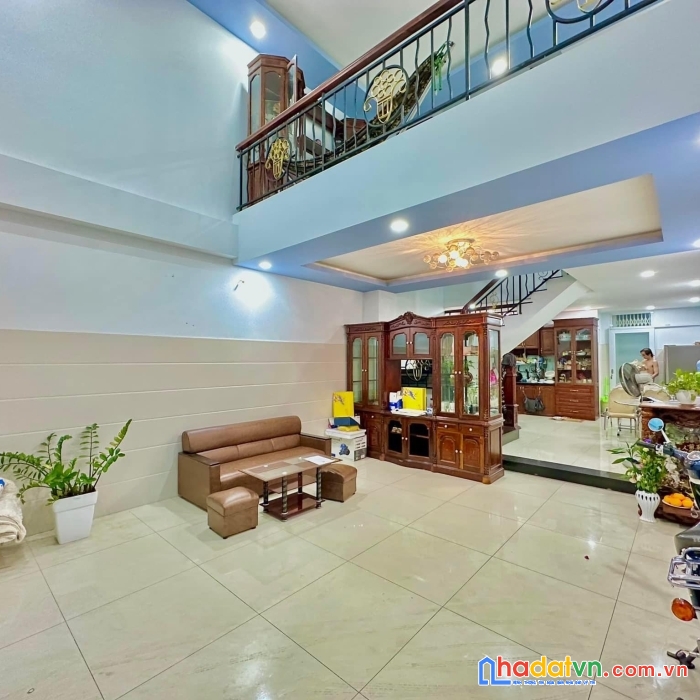 Bán nhà hxh  7 chỗ  tây thạnh - lê trọng tấn, dt: 5x14m, 5t, 5pn,  8.3 tỷ (tl)