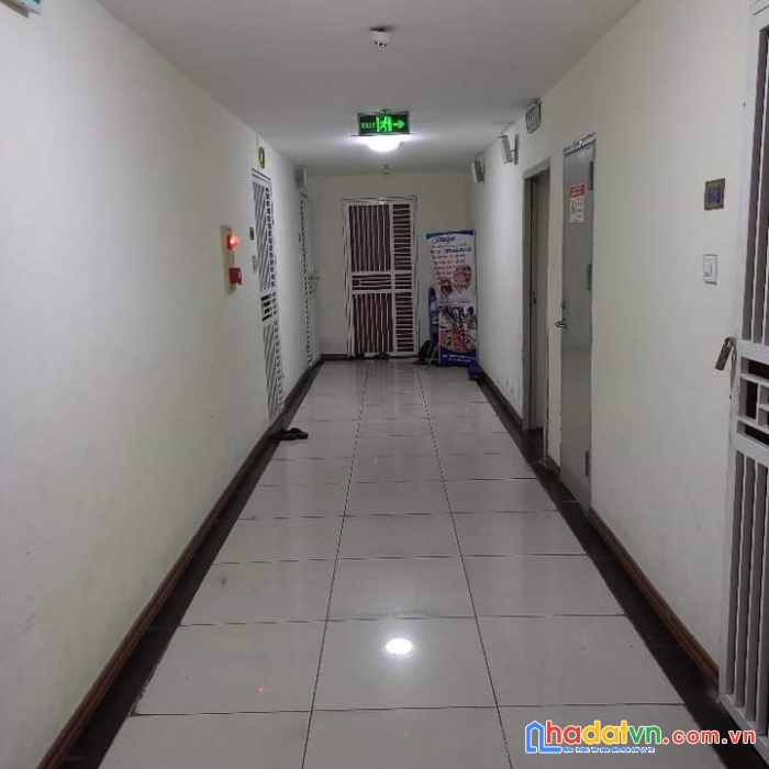 Tòa cc htt  phùng hưng dt: 81m2 3pn + 2 wc  giá chào bán  2.5 tỷ