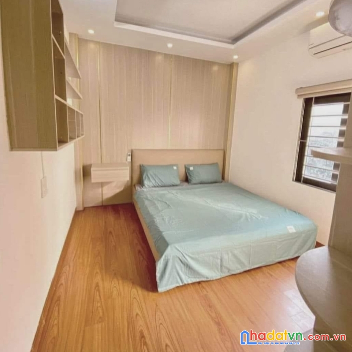 Chỉ 5 tỷ, dòng tiền nhẹ nhàng 250tr/ năm đút túi, 5 ngủ, gần phố, ngõ thông, lõi đống đa