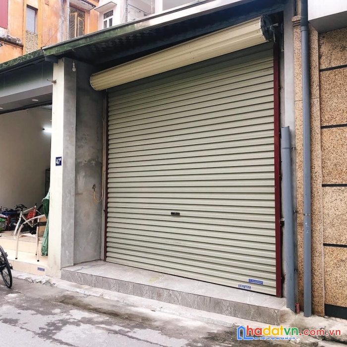 Bán nhà thạch bàn,cách mặt phố 50m, ô tô tránh &đỗ 24/24 gần trường học, aeon mall, 65m, mt5m, 6 tỷ