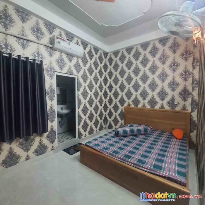 Bán gấp nhà 1 trêt 1 lầu thái phiên quận 11 65m2 giá nhỉnh 6 tỷ