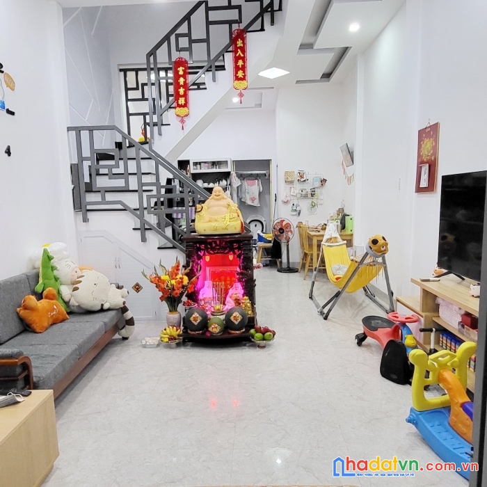 Nhà mới hẻm thông hưng phú - nguyễn duy p9 q8 giá 3tỷ990