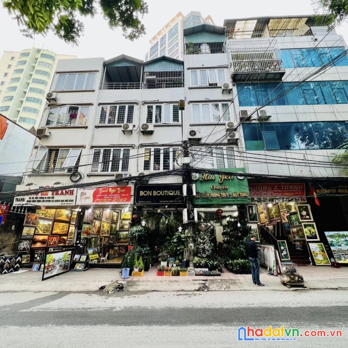 Bán nhà mặt phố hoàng hoa thám - tây hồ. kd sầm uất. dt 60m2. 15 tỷ