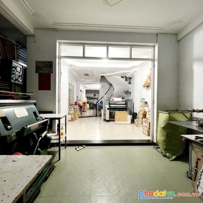 Bán nhà nguyễn sơn, tân phú 110m2 . ngang khủng 5,5m. 2 tầng giá 9,5 tỷ