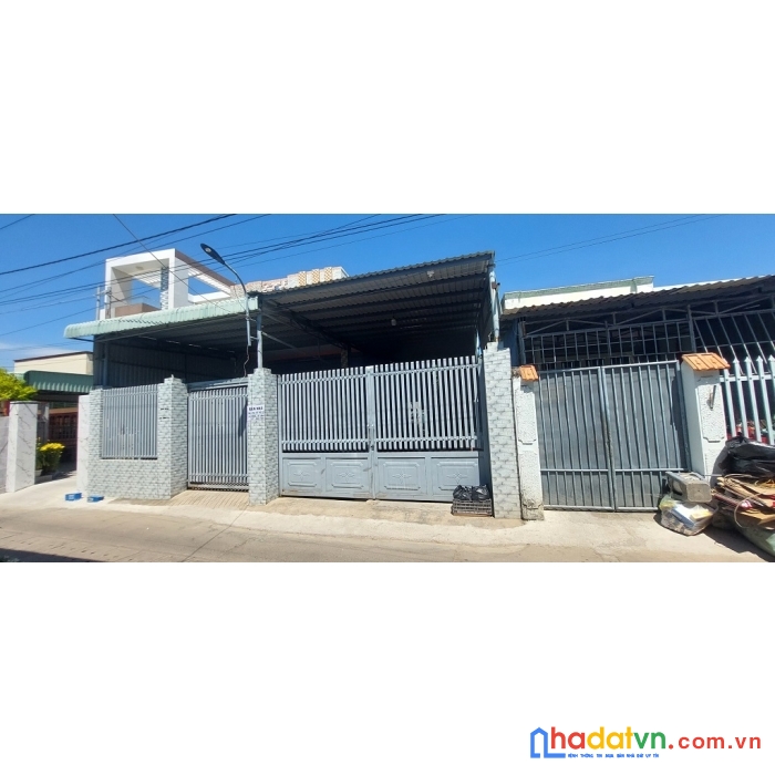 Chính chủ cần bán nhà vị trí siêu đẹp tại huyện long điền, tỉnh bà rịa vũng tàu