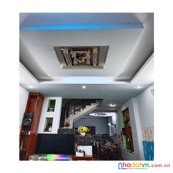 Gấpbánnhà hxh 10m ra quangtrung p8 gòvấp 4tầng 3pn 3wc st giá 6tỷ55