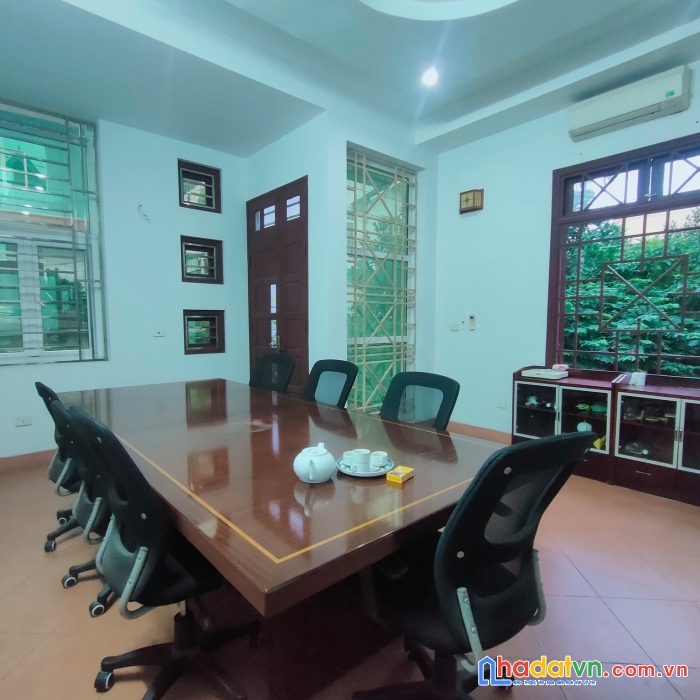 Bán nhà mặt phố hào nam, dt 44m2 x 5 tầng, mt 4m. 0338080356