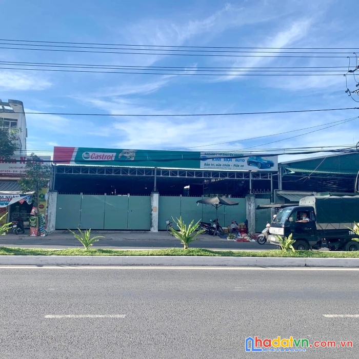Bán đất 2 mặt tiền đường 23/10 ngang 14m có sẵn nhà tiền chế cách trung tâm thành phố nha trang 7