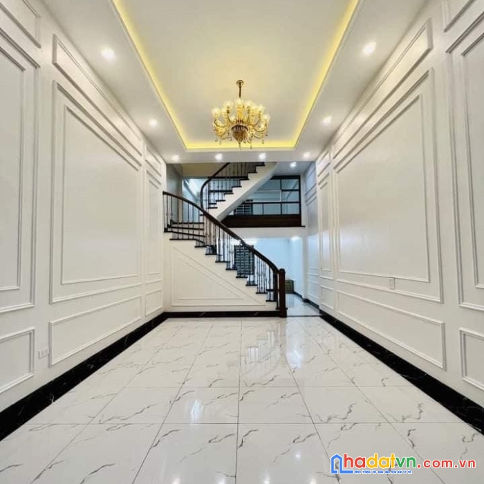 5 tầng thang máy - ô tô vào nhà - lô góc- văn phòng - thịnh liệt - hoàng mai - 60m2x 5 tầng, chỉ