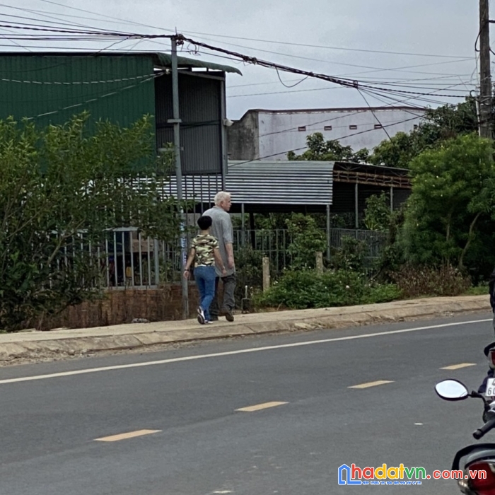 Cần bán 11 lô có sổ đỏ mặt tiền 50m huyện đức trọng- tỉnh lâm đồng.