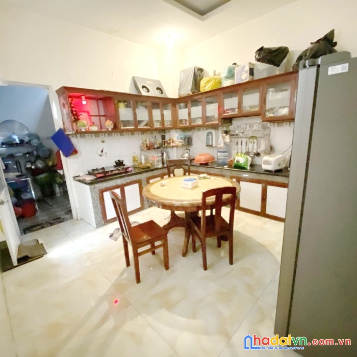 Nhà góc mặt tiền hoàng minh đạo 4 tầng- chợ nhị thiên đường p5q8