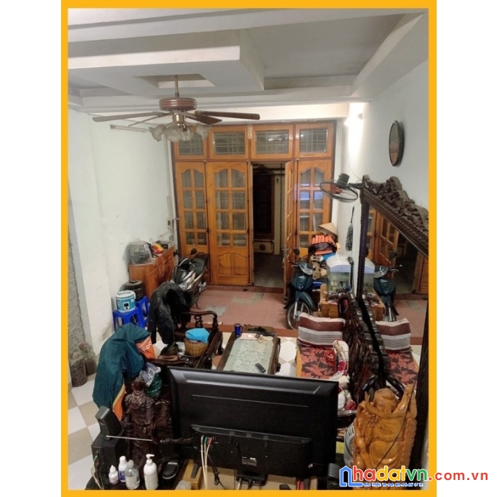 Bán gấp 50m2 ngõ rộng gần phố, 10m ra ô tô, vũ tông phan giá chỉ 4.1 tỷ.