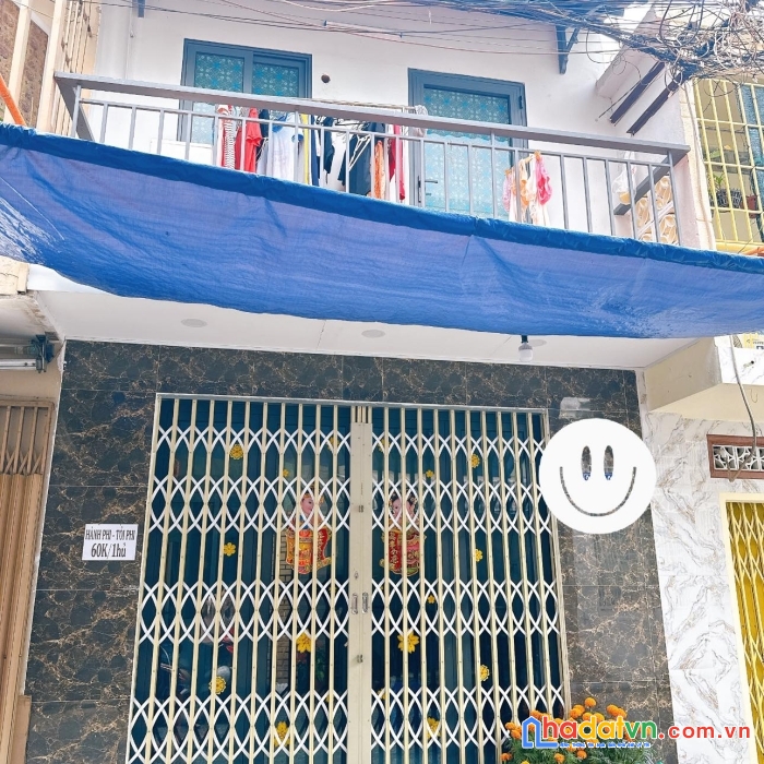 Mặt tiền hẻm ô tô nguyễn tất thành q4 - giá 2 tỷ