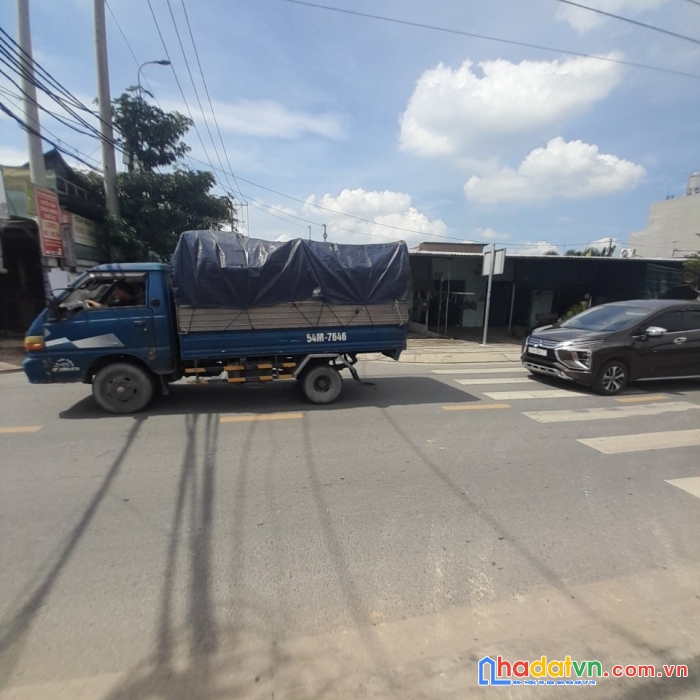 Bán 2 lô đất liền kề siêu đẹp  mt kd đường dương công khi, gần ngã 3 giồng