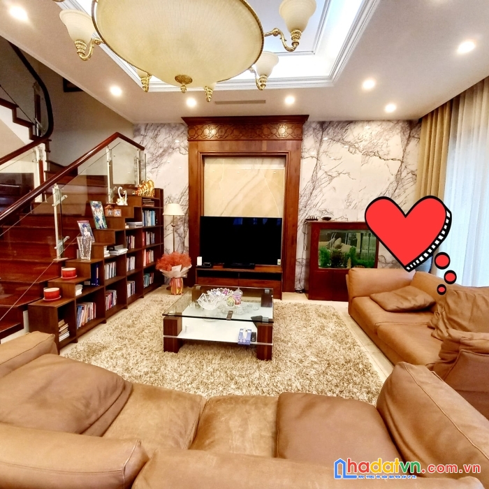 Chính chủ bán nhà biệt thự vườn đào lạc long quân - tây hồ. dt 386m2. giá 170 tỷ
