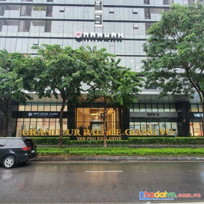 Cho thuê văn phòng cao cấp tòa nhà grandeur palace 138b giảng võ full nội thất 100-500m2
