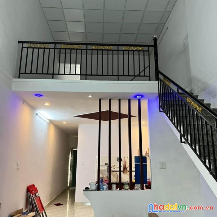 Nhà kiệt ô tô cao thắng,  giá giảm đột ngột - ttrung tâm quậnhải châu