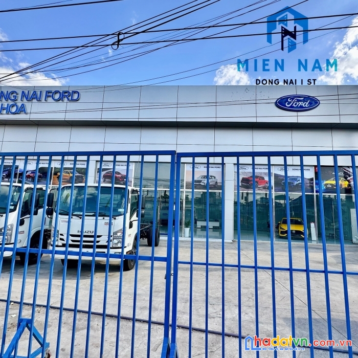 Mặt tiền quốc lộ 51 ngay gần khu công nghiệp amata  ngang 26m2 .