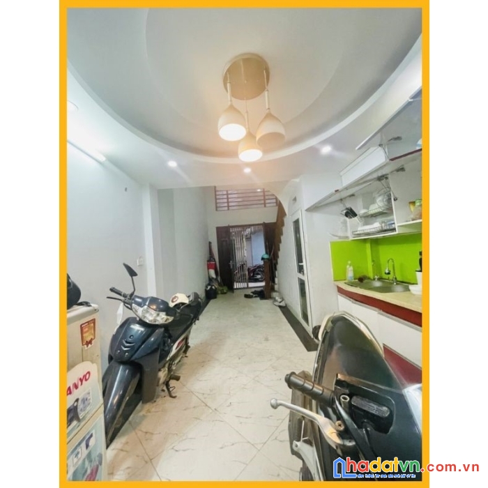Khương đình mặt ngõ lớn, lô góc, kdoanh tốt, ô tô vào, dt45m2 x 5 tầng, giá 4.7 tỷ.
