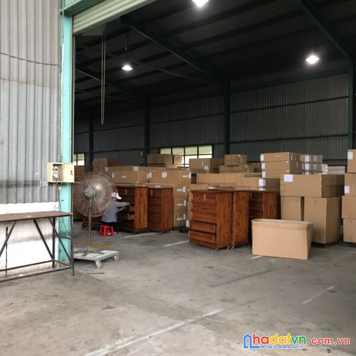 Bán xưởng 1 hec 3 thạn phú  vĩnh cửu đồng nai