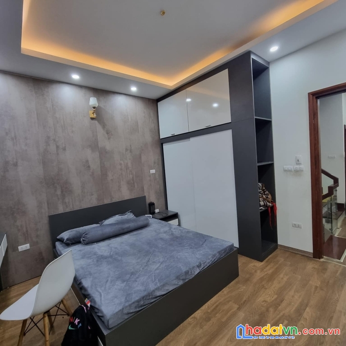 Bán nhà khu phân lô (quận uỷ thanh xuân), kinh doanh sầm uất, nhỉnh 14 tỷ