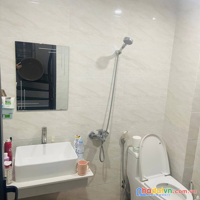 Cực sốc, chỉ 2,25 tỷ sở hữu nhà phúc lợi, long biên 5t, 33m2