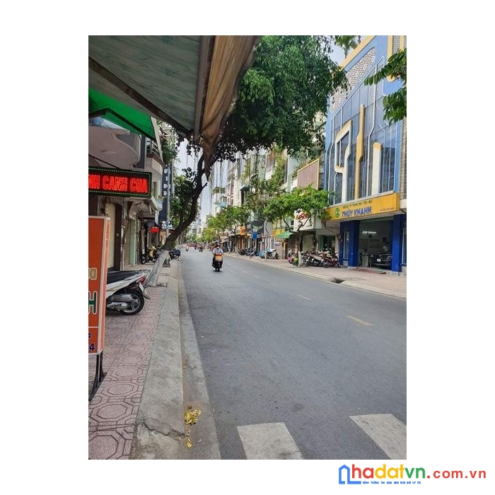 Mặt tiền tân vĩnh quận 4 - dt 4 x 15 - 4 tầng - 25 tỷ xxx