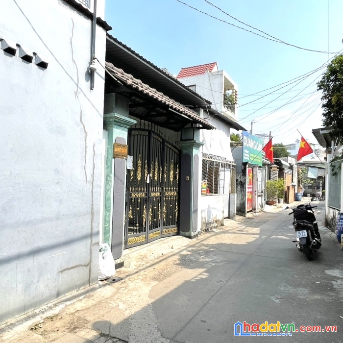 Ô tô vào nhà - 100m ra mt nguyễn ảnh thủ - 100m2, ngang 5m, 3 tầng btct. nhỉnh 6 tỷ.