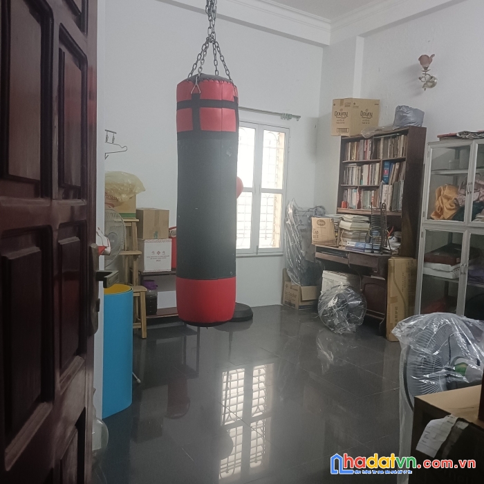 Giảm thêm 200tr còn 6ty 700tr  cần bán gấp căn nhà mặt tiền đương yên lộ, hà đông
thành phố hà