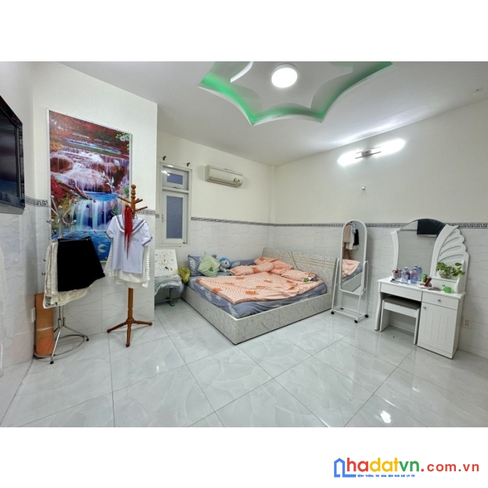 Bán nhà hẻm xe hơi âu cơ, gần 60m2, 4 tầng btct, chỉ hơn 8 tỷ