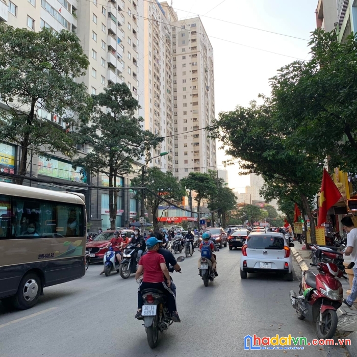Bán nhà văn phú hà đông 50m, 5 tầng_phân lô vỉa hè _kd sầm uất_ giá 7.5 tỷ